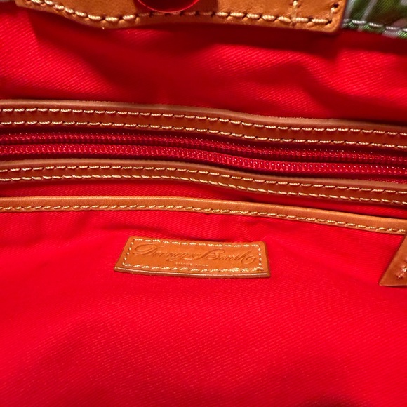 Dooney & Bourke Palm Montego Addison Medium Tote 
Made of Nylon and Leather - Picture 7 of 11